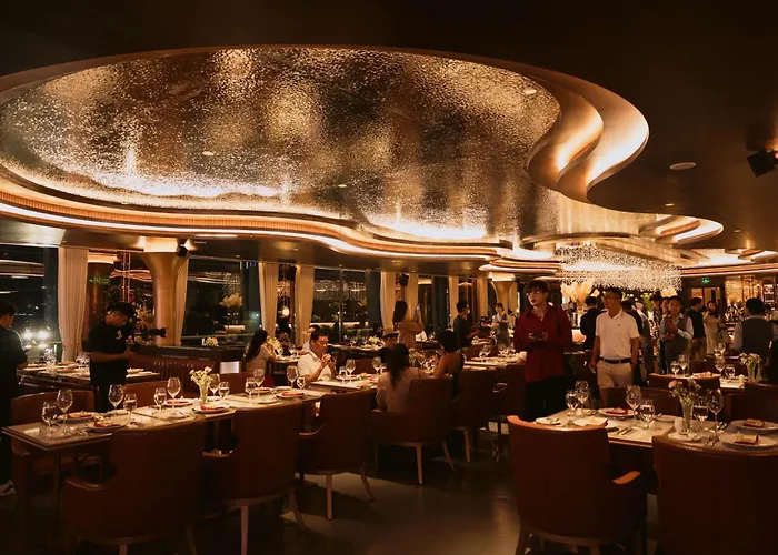 Sea Stars Cruise Botel 5*