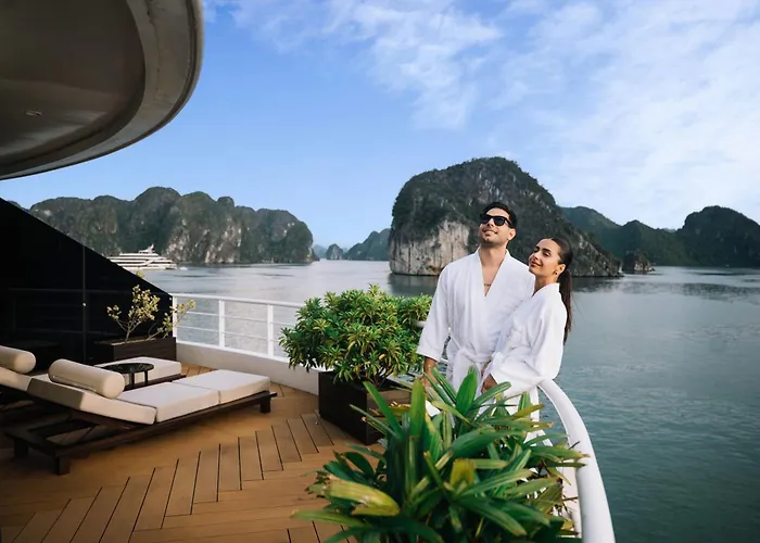 Sea Stars Cruise 5* Hạ Long